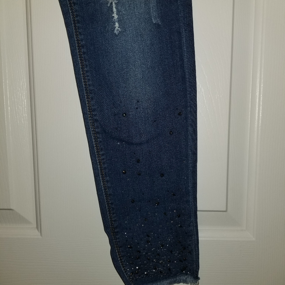 Jeans - Picture 2 of 4